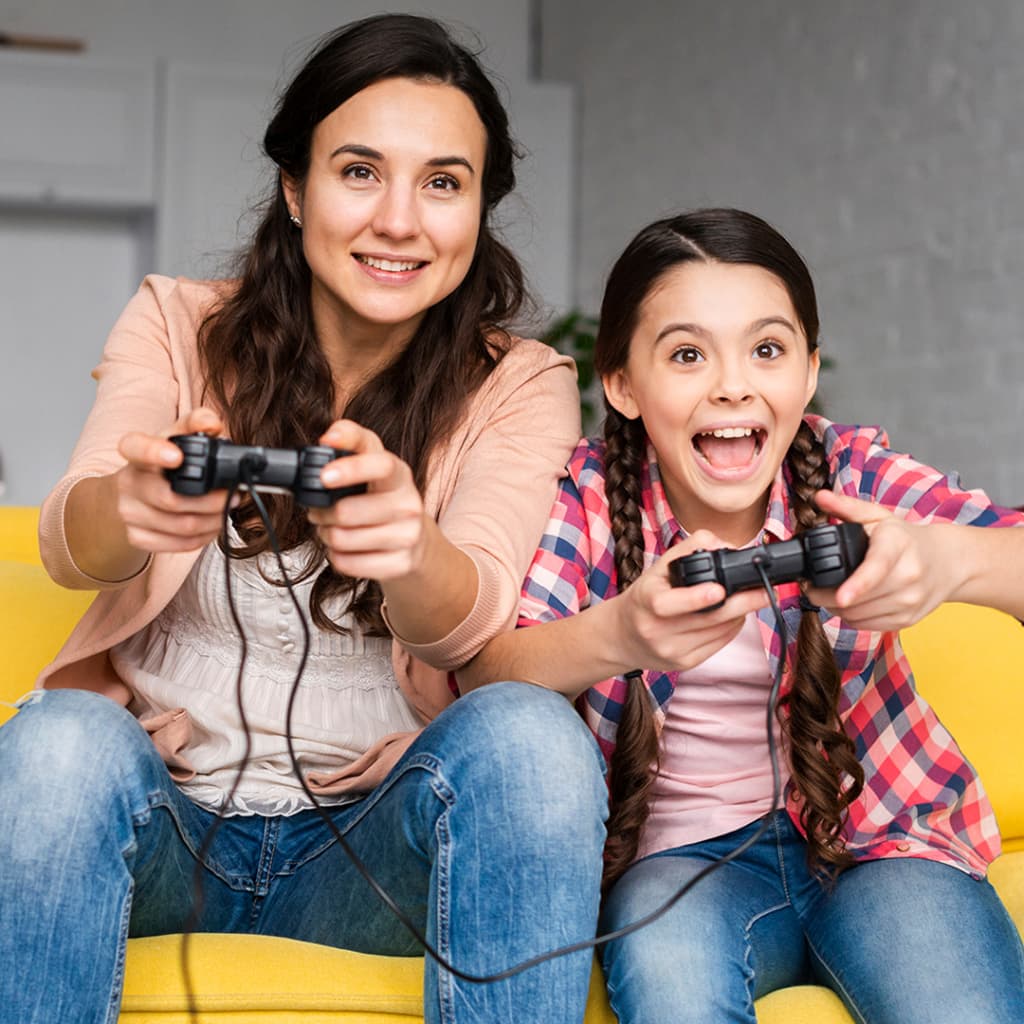 Las clasificaciones de ESRB facilitan que los padres estén informados sobre los videojuegos